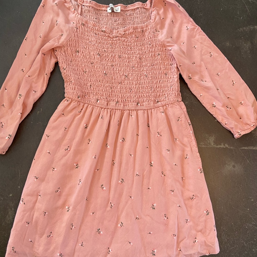 Girls’ Pink Abercrombie Dress w floral & smocking